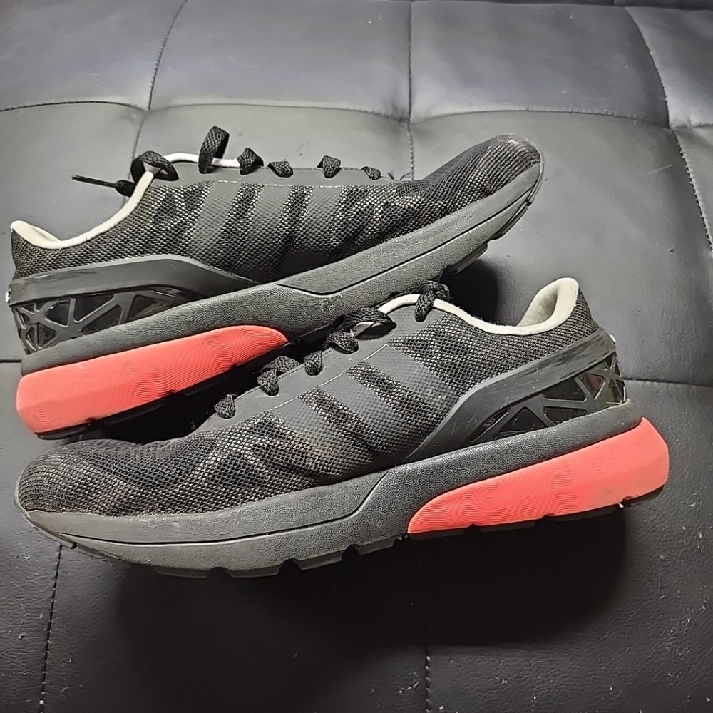 Adidas Cloudfoam Flow Core Black/Flash Red Womens Size 8.5 Sneaker